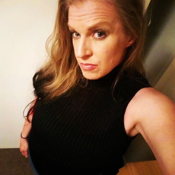 Meet your Posher, Windy....Men's Wardrobe - Picture 1 of 3